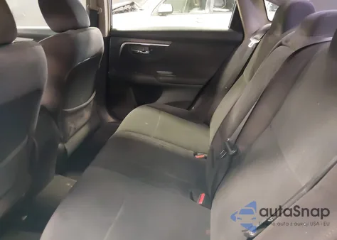 2013 Nissan Altima 2.5 S z USA, uszkodzony, nr VIN 1N4AL3AP2DC176924